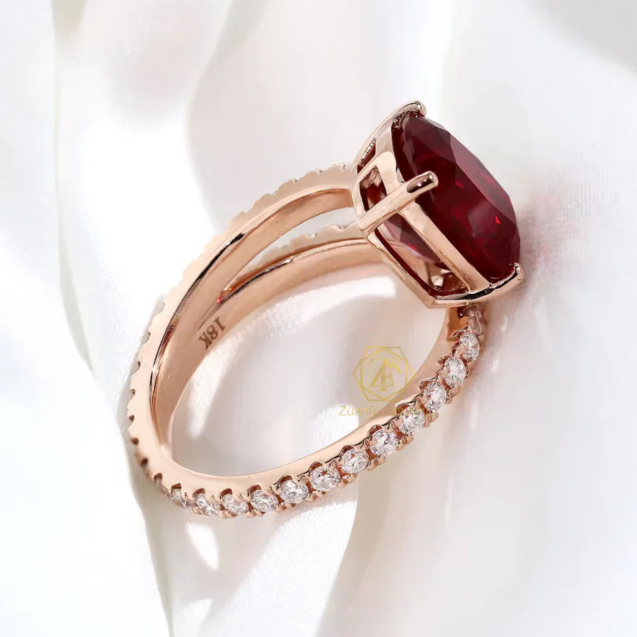 Cushion-Cut Moissanite Ring