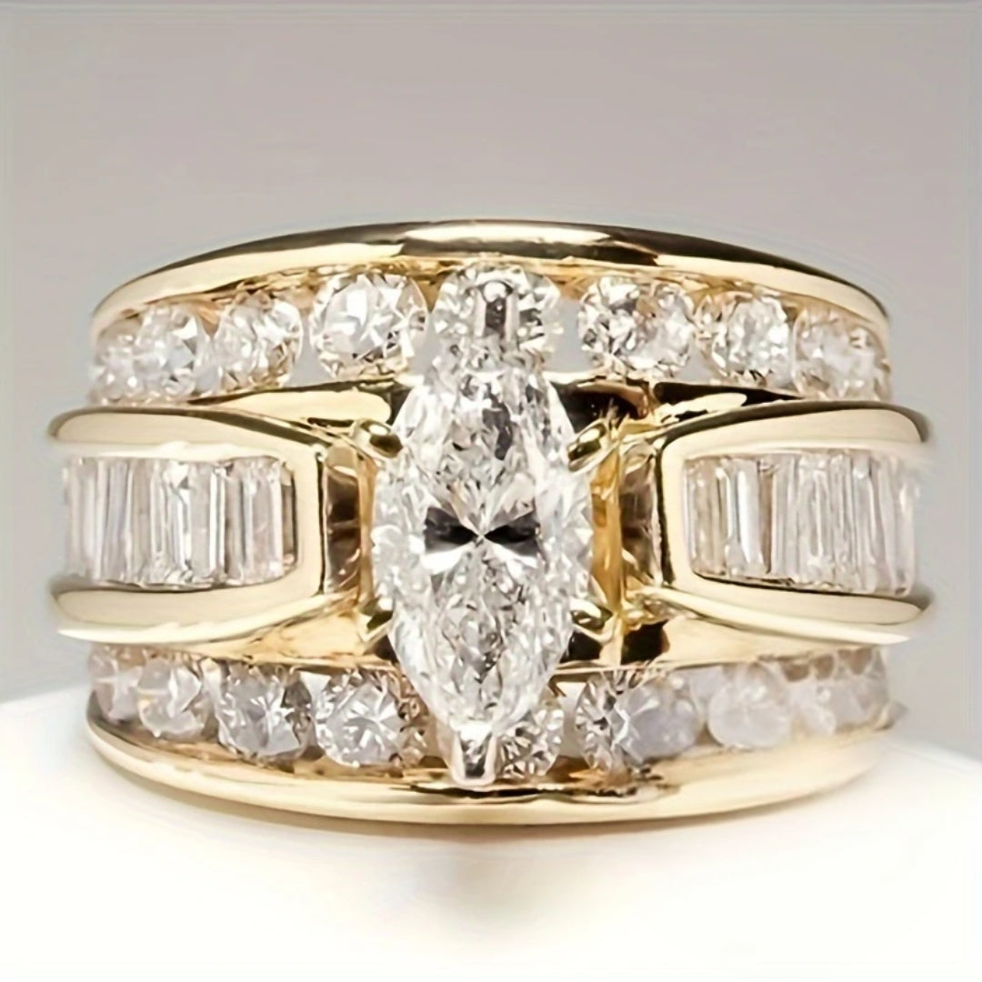 Elegant Shiny Gold Ring