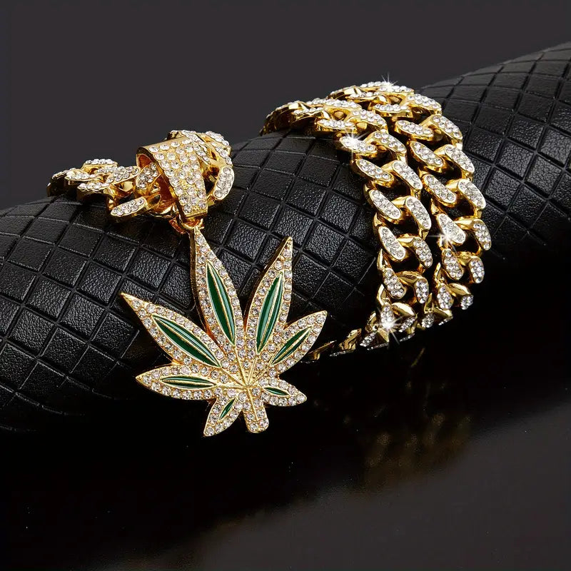 Green Leaf Retro Cuban Necklace – Hip-Hop Style for Men