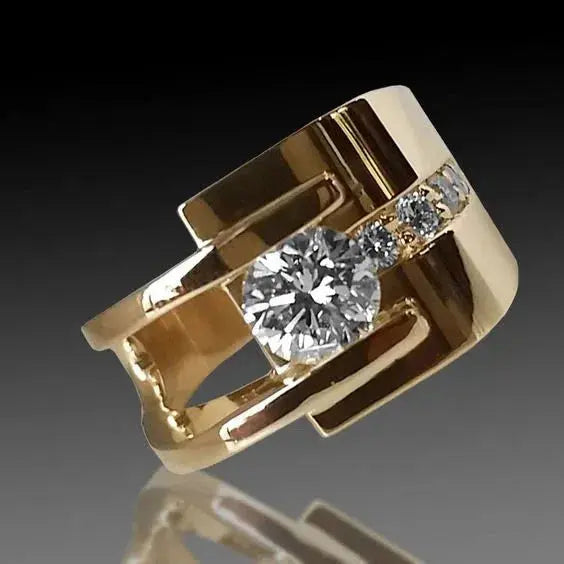 Irregular Zirconia Vintage Gold Ring