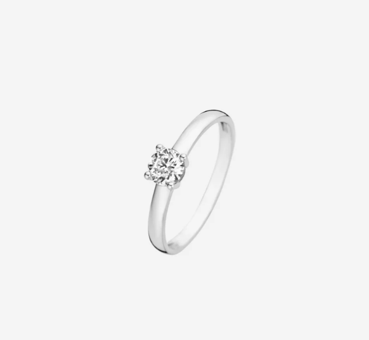 Elegant Lia Ring | Gold