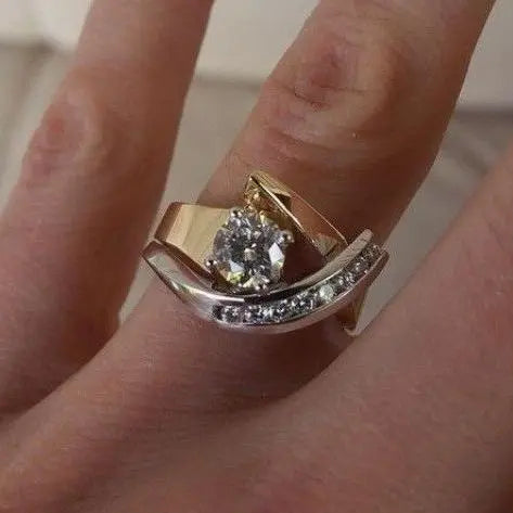 Dual-Tone Vintage Zirconia Ring