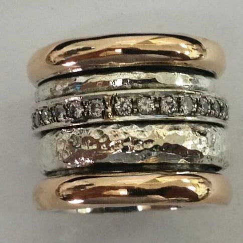 Vintage Thick Ring in Gold and Silver
