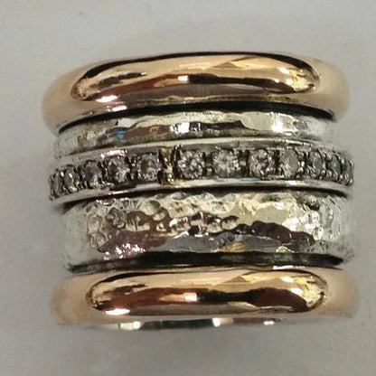 Vintage Thick Ring in Gold and Silver