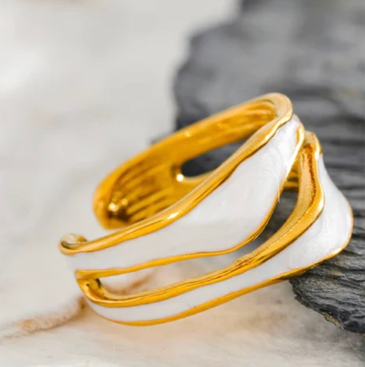 The Wave Ring product detail